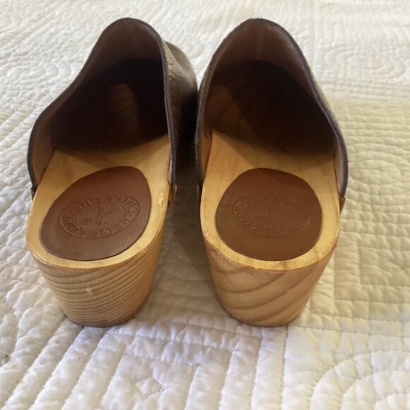 Penelope Chilvers Brown Embossed Leather Wood Women Clogs Shoes Size 37 Spain - Picture 7 of 12